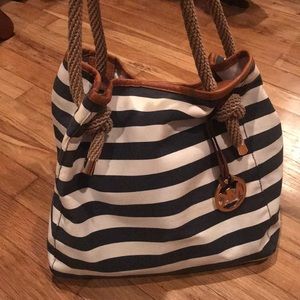 100% authentic Michael Kors beach  tote!